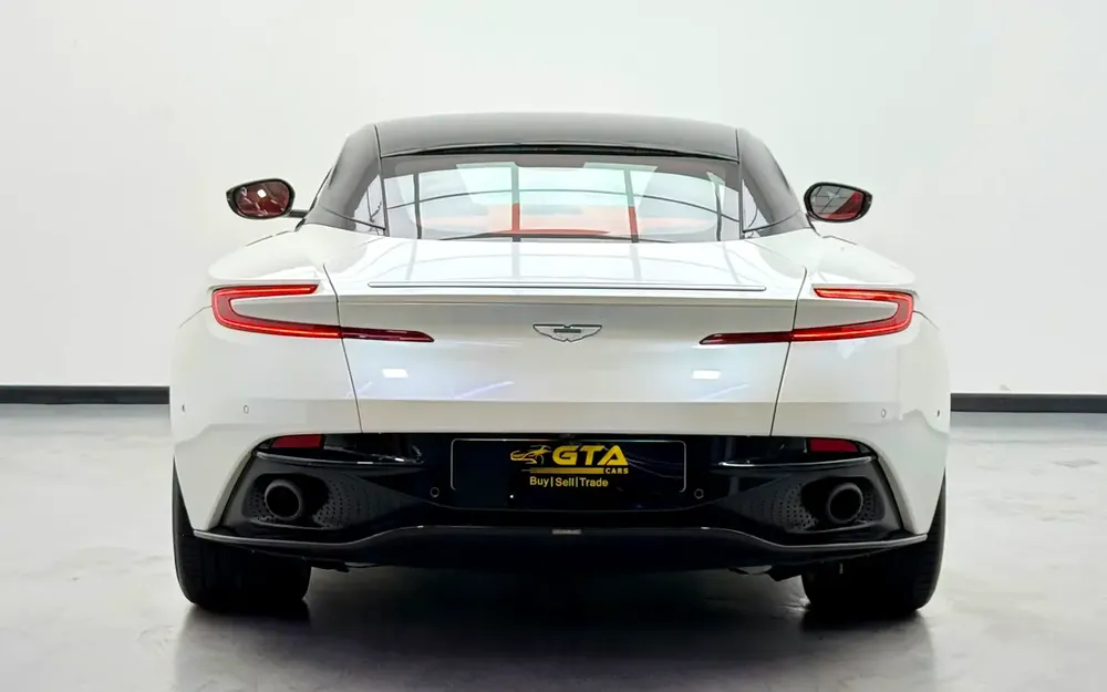 2017 Aston Martin DB11 Launch Edition V12, Aston Martin Warranty+Full Service History, GCC - Image 5