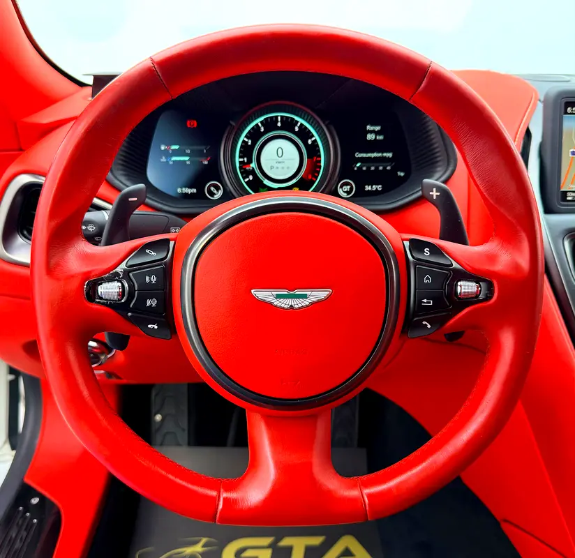2017 Aston Martin DB11 Launch Edition V12, Aston Martin Warranty+Full Service History, GCC - Image 7