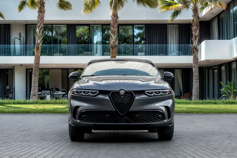 2,448 P.M |  Tonale Veloce | 0% Downpayment | Alfa Romeo Warranty! - Image 4