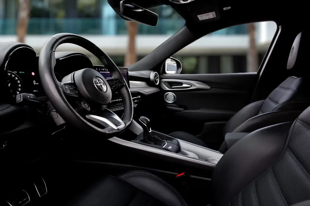 2,448 P.M |  Tonale Veloce | 0% Downpayment | Alfa Romeo Warranty! - Image 9