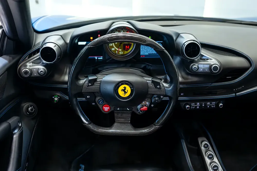 2021 | FERRARI F8 SPIDER - 2021 | GCC SPECS | PERFECT CONDITION - Image 11