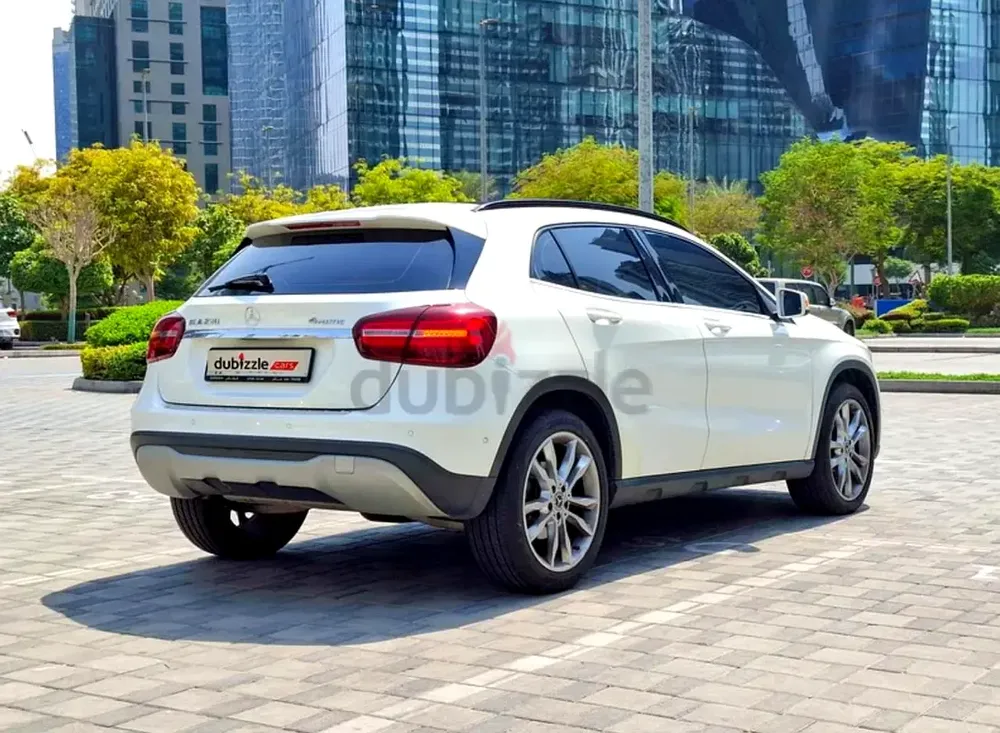 Mercedes-Benz GLA 220 | GCC Specs - Image 6