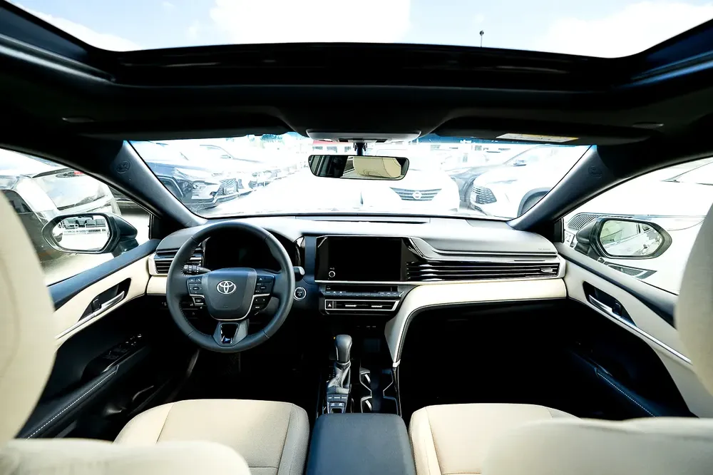 Hybrid 2.5L 2025 - Image 14