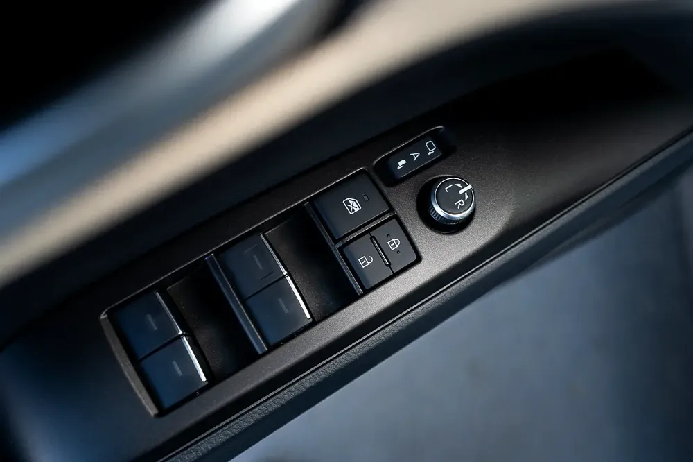 Hybrid 2.5L 2025 - Image 6