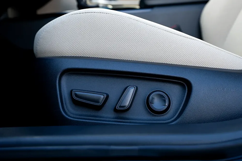 Hybrid 2.5L 2025 - Image 8