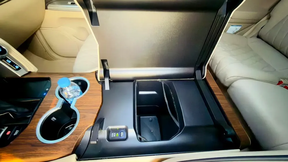 Toyota Land Cruiser GXR 2019 modified to LC300 2025 - Image 14