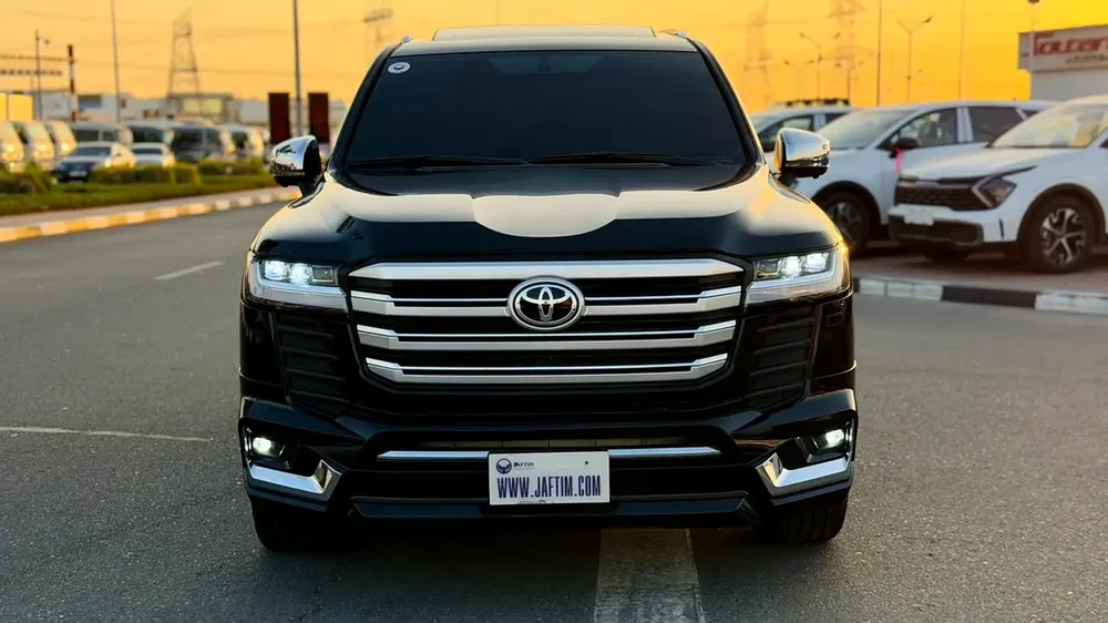 Toyota Land Cruiser GXR 2019 modified to LC300 2025 - Image 17