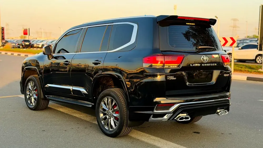 Toyota Land Cruiser GXR 2019 modified to LC300 2025 - Image 4