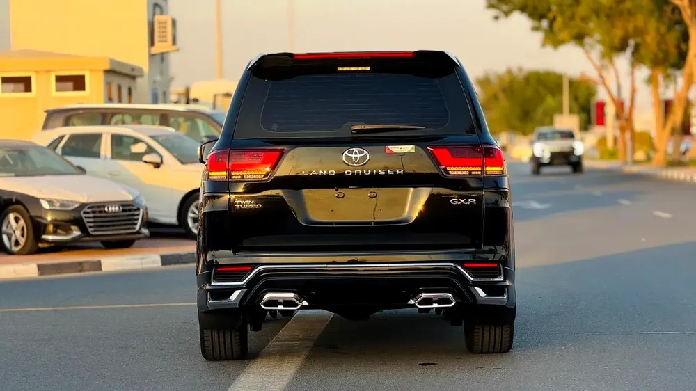 Toyota Land Cruiser GXR 2019 modified to LC300 2025 - Image 8