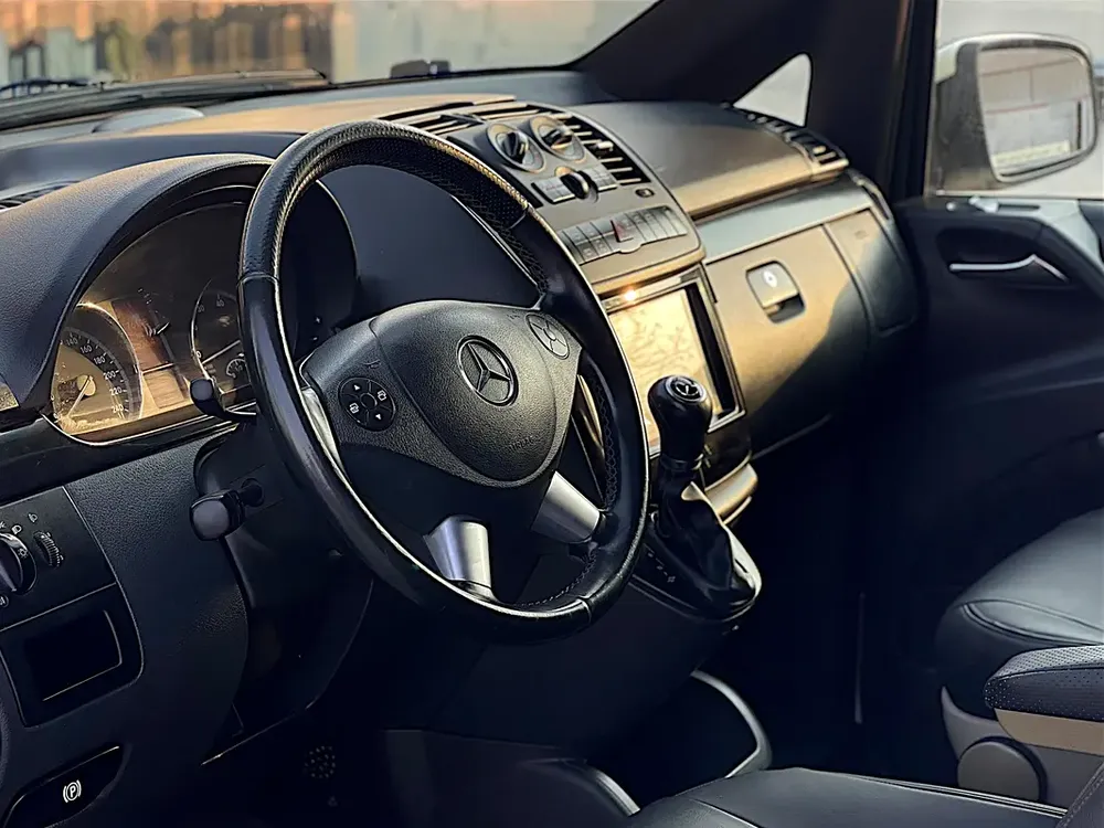 MERCEDES BENZ | VIANO| 2015 | GCC | 3.5L V6 - Image 11