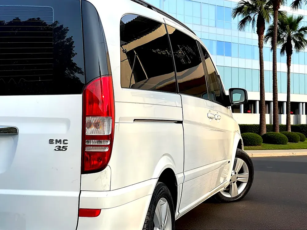 MERCEDES BENZ | VIANO| 2015 | GCC | 3.5L V6 - Image 5