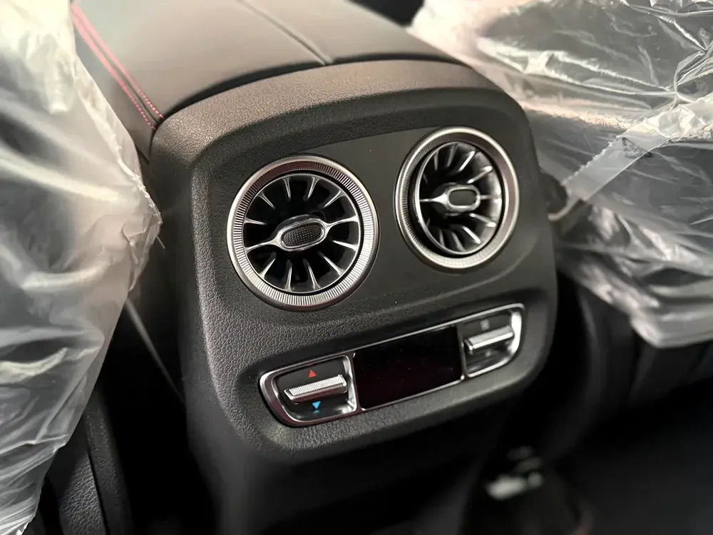 2026 Mercedes-Benz G63 AMG | TopCar Carbon Kit | Full Carbon | 0 KM - Image 12