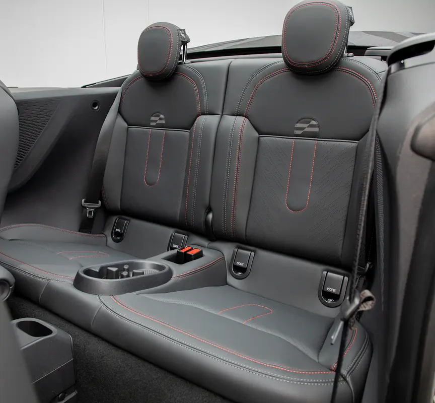 Low Mileage • FDSH • Mini Warranty + Service Contract • GCC - Image 12