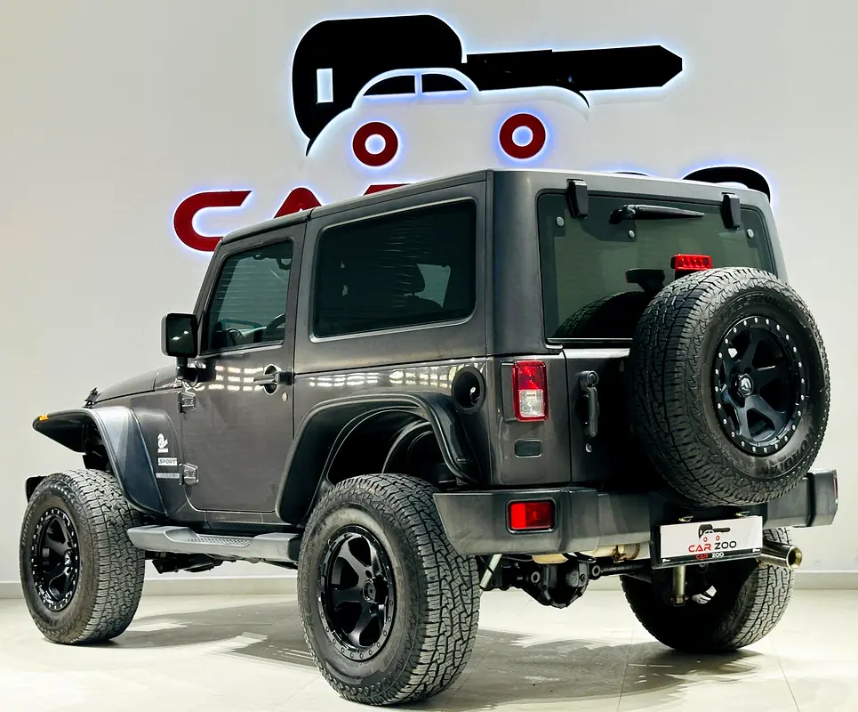 Jeep Wrangler Sports 2014/Manual Transmission/GCC - Image 6