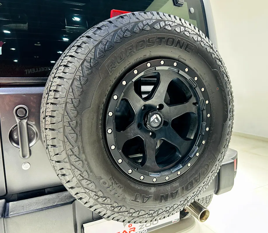 Jeep Wrangler Sports 2014/Manual Transmission/GCC - Image 8