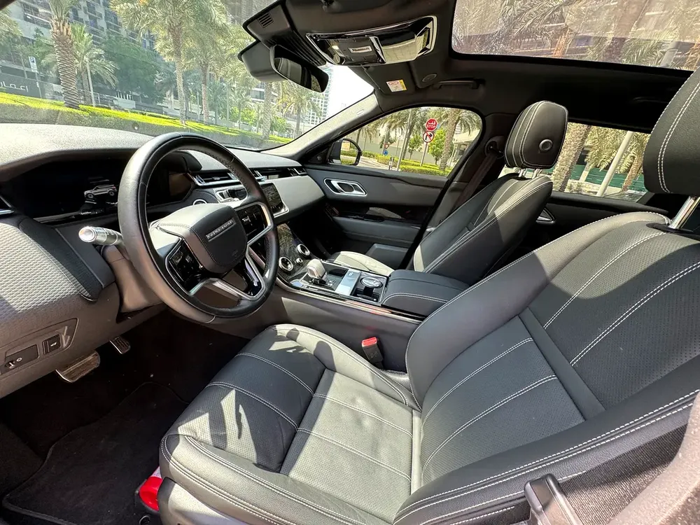2022 | LAND ROVER VELAR P250 R-DYNAMIC  SE  | GCC | AGENCY WARRANTY & SERVICED | ACCIDENT FREE - Image 10