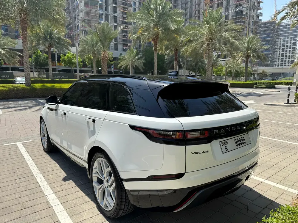 2022 | LAND ROVER VELAR P250 R-DYNAMIC  SE  | GCC | AGENCY WARRANTY & SERVICED | ACCIDENT FREE - Image 6