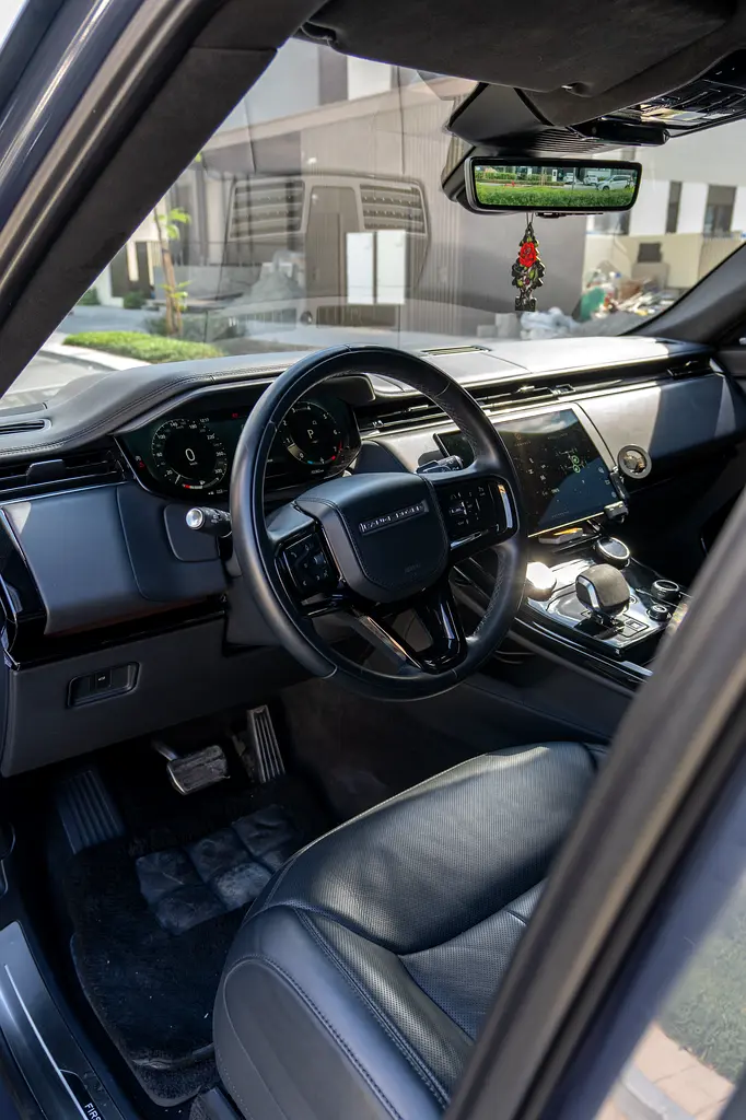2023 Range Rover Sport | First Edition | GCC Specs | Warranty and Service | 2 Keys - Image 12