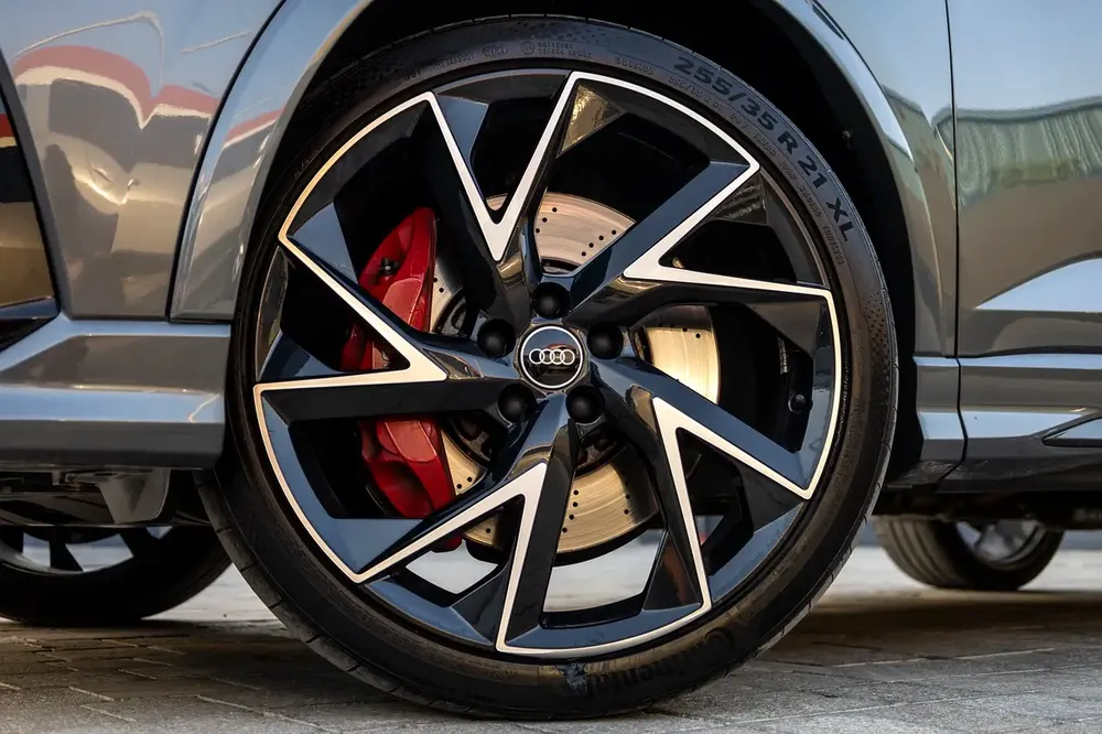 Audi RS Q3 Sportback TFSI Quattro S-Tronic 2024 GCC | Agency Warranty | Service Contract - Image 9