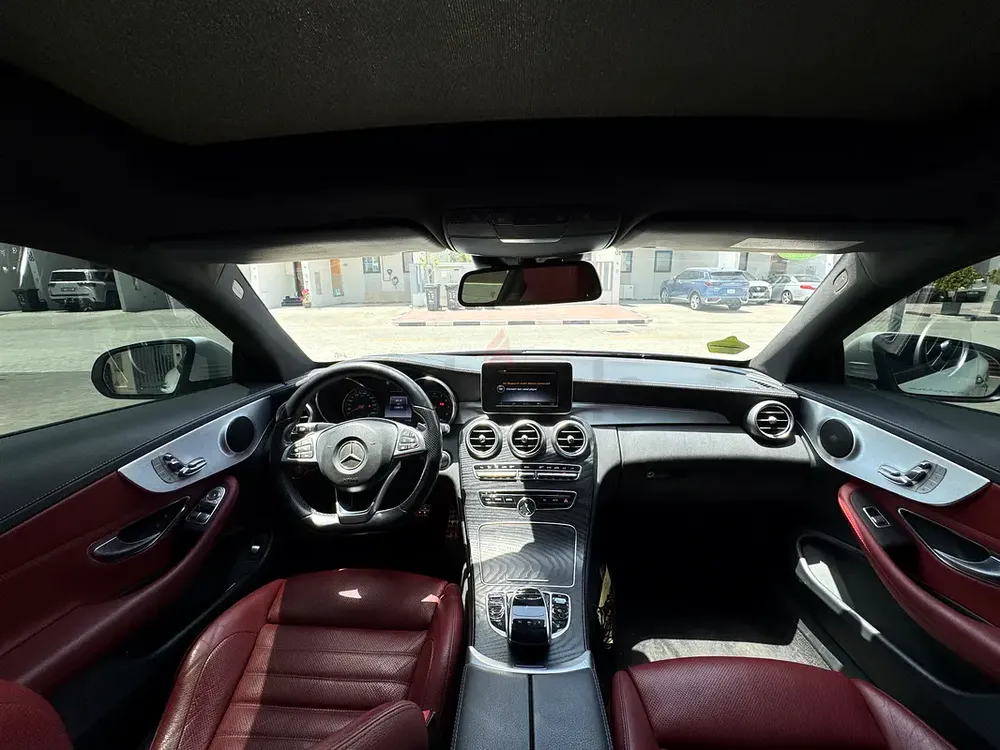 2017 Mercedes-Benz C200 Coupe | GCC Specs | Pristine Condition - Image 6