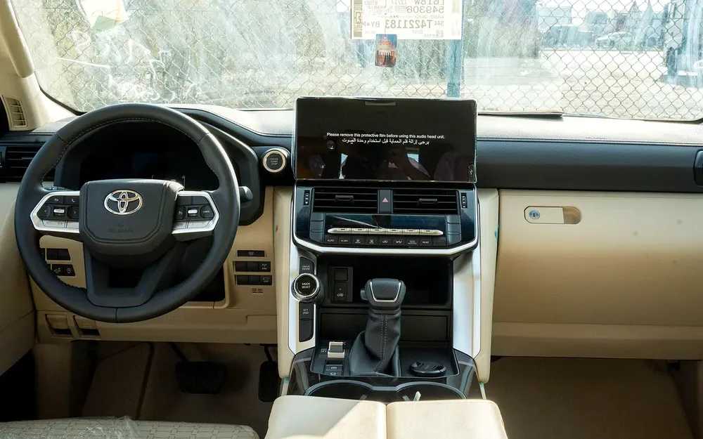 Toyota Land Cruiser GXR 3.5L petrol 2026 with sunroof and 360 camera - Image 13