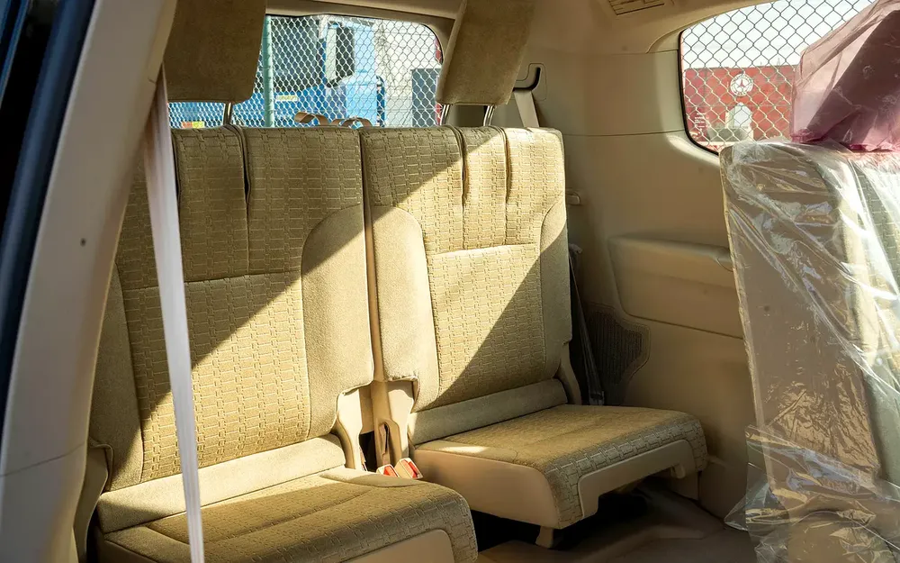 Toyota Land Cruiser GXR 3.5L petrol 2026 with sunroof and 360 camera - Image 20