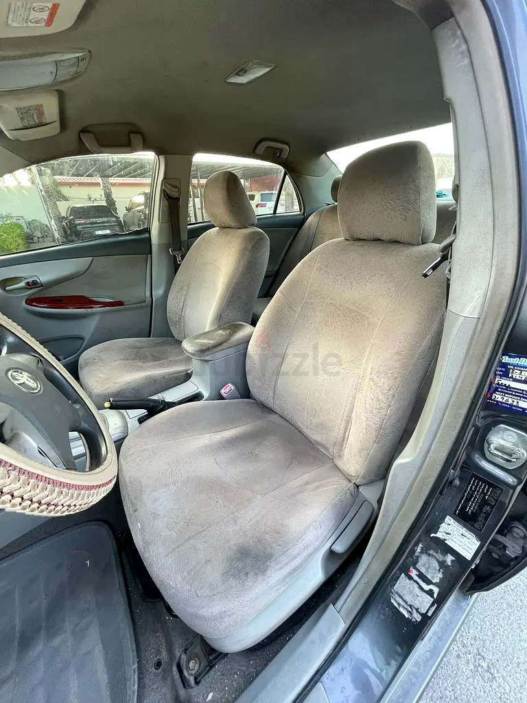 Toyota Corolla 2010 Model GCC Perfect Working Condition - Image 10