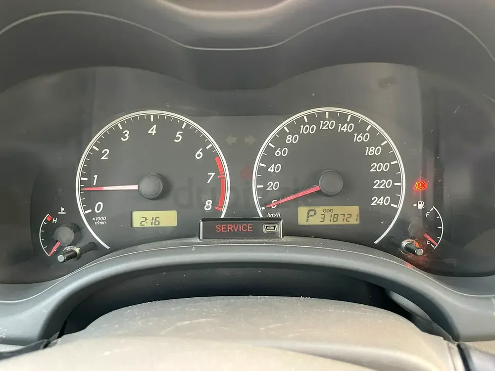 Toyota Corolla 2010 Model GCC Perfect Working Condition - Image 11