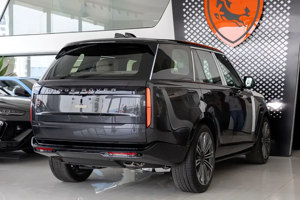 Range Rover Vogue P530 Autobiography |  | GCC Specs | V8 | Full Options | 2026 (Export) - Image 4