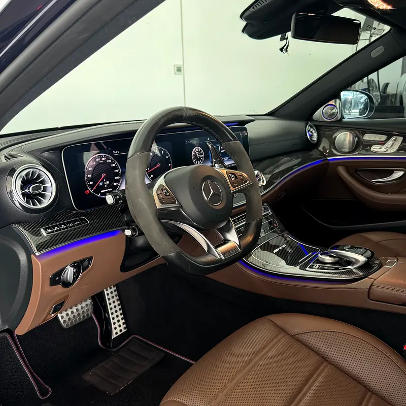 Mercedes-Benz E 63 AMG S 2018 - Korean Specs - - Image 4