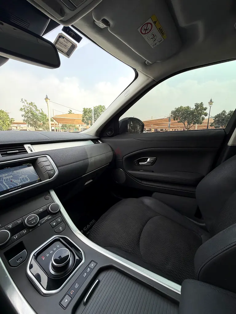 Range Rover Evoque GCC - Image 5