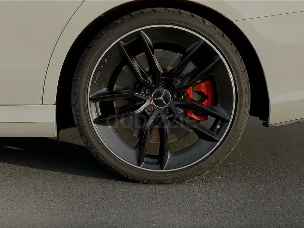 Mercedes-Benz E 53 AMG 2021 - Korean Specs - Image 8
