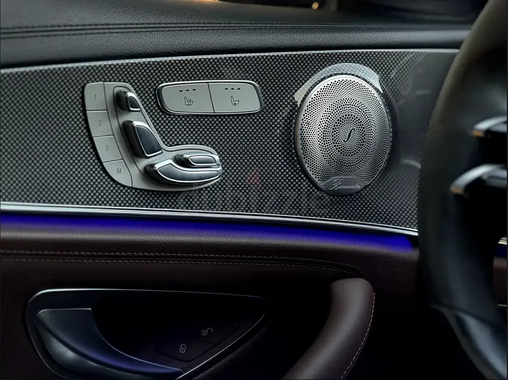 Mercedes-Benz E 53 AMG 2021 - Korean Specs - Image 9