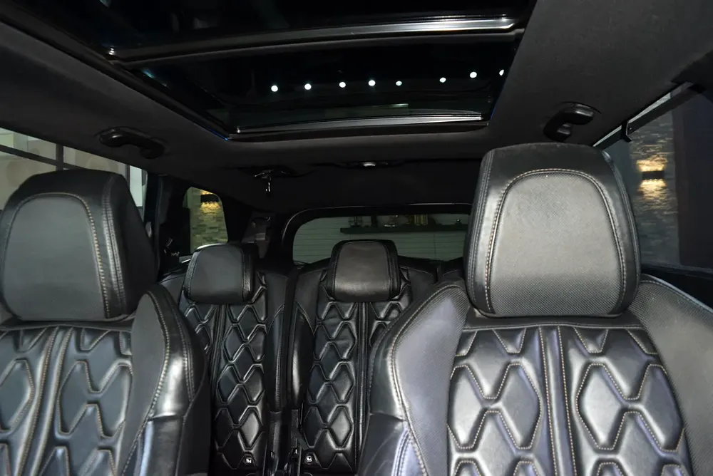 GT-Line | GCC Specs | Single Owner | Service History | Full Option | Accident Free - Image 10