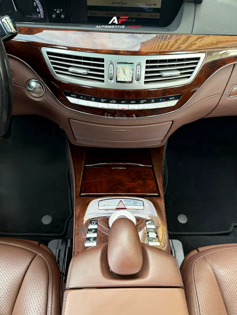 2013 Mercedes-Benz S500 - Image 11