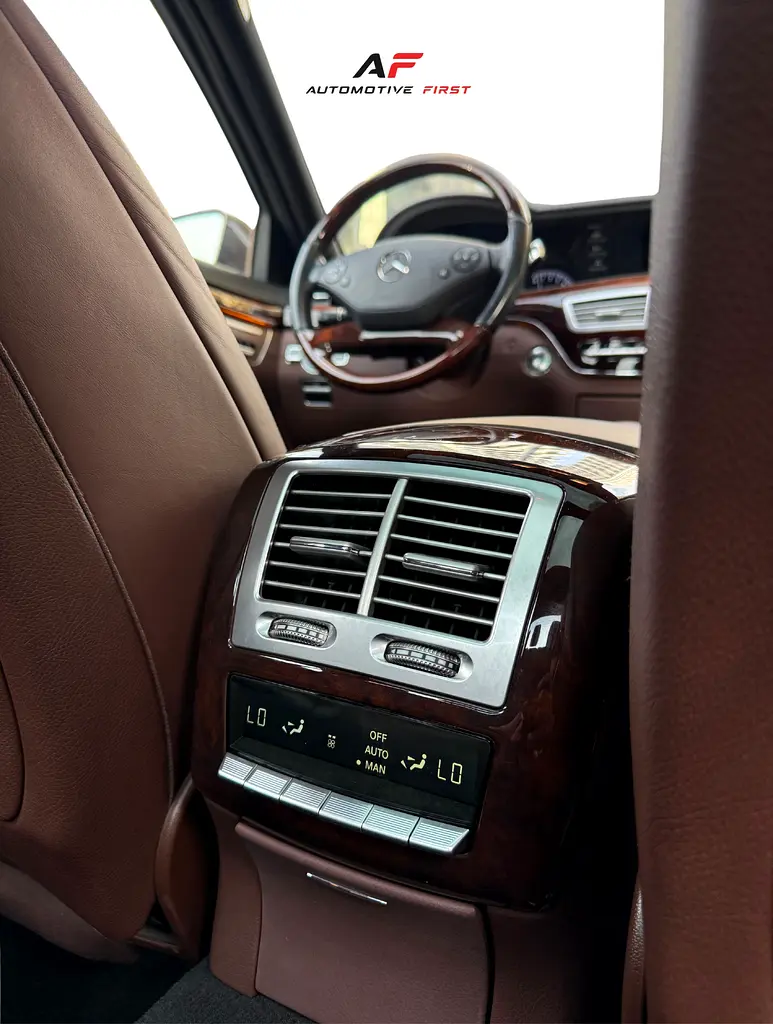 2013 Mercedes-Benz S500 - Image 17