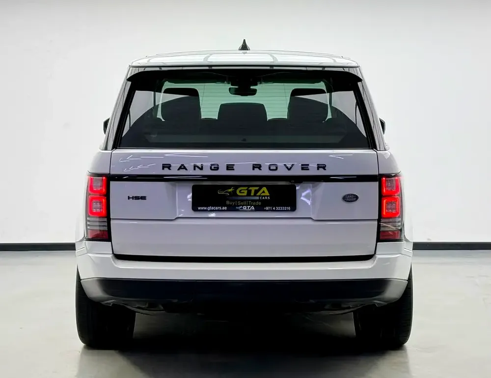 2017 Range Rover Vogue HSE Supercharged, Warranty, Full RR Service History, Fully Loaded, GCC - Image 5