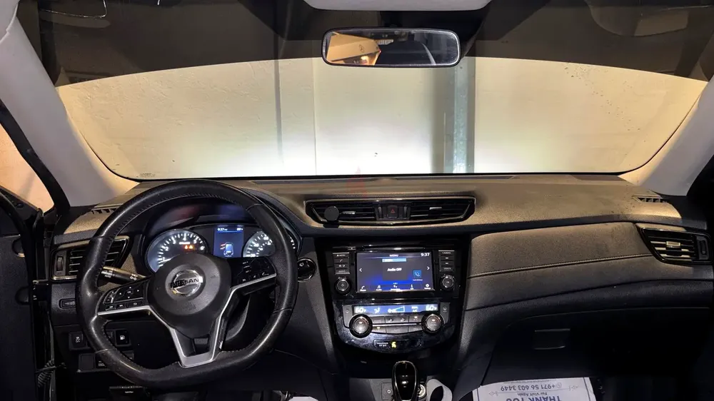 2019 Nissan Rogue SV AWD - Excellent  Condition - Image 8