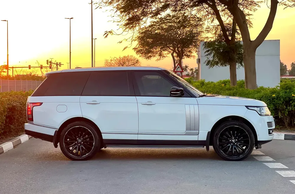 Range Rover Autobiography 2015 Gcc Specs V8 Supercharge - Image 7