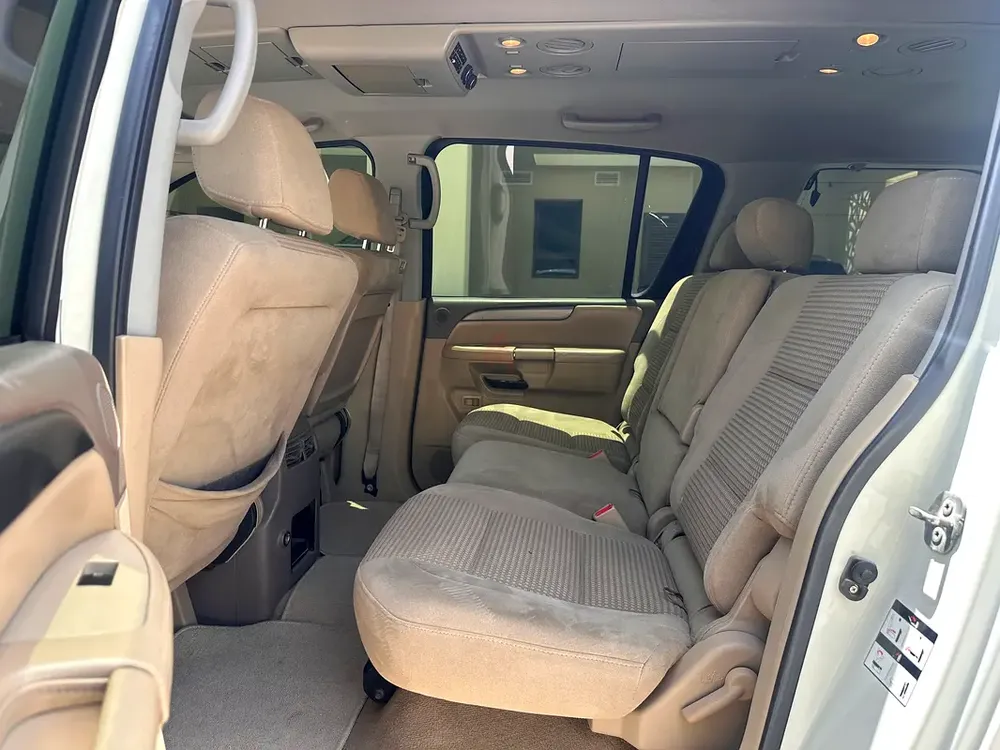 British expat selling my own family car Well Maintained Nissan Armada SE 2009 | GCC Specs - Image 10