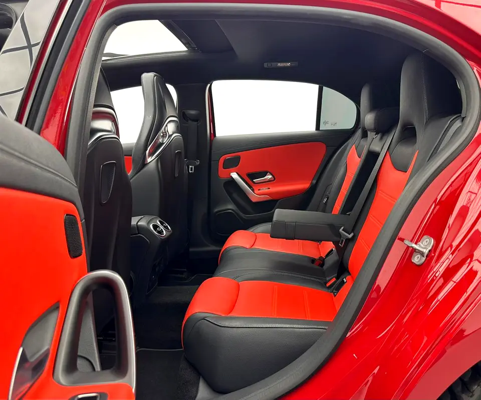 2024 Mercedes-Benz A 35 AMG, June/2029 Mercedes Warranty + Service Contract, FSH, GCC - Image 15
