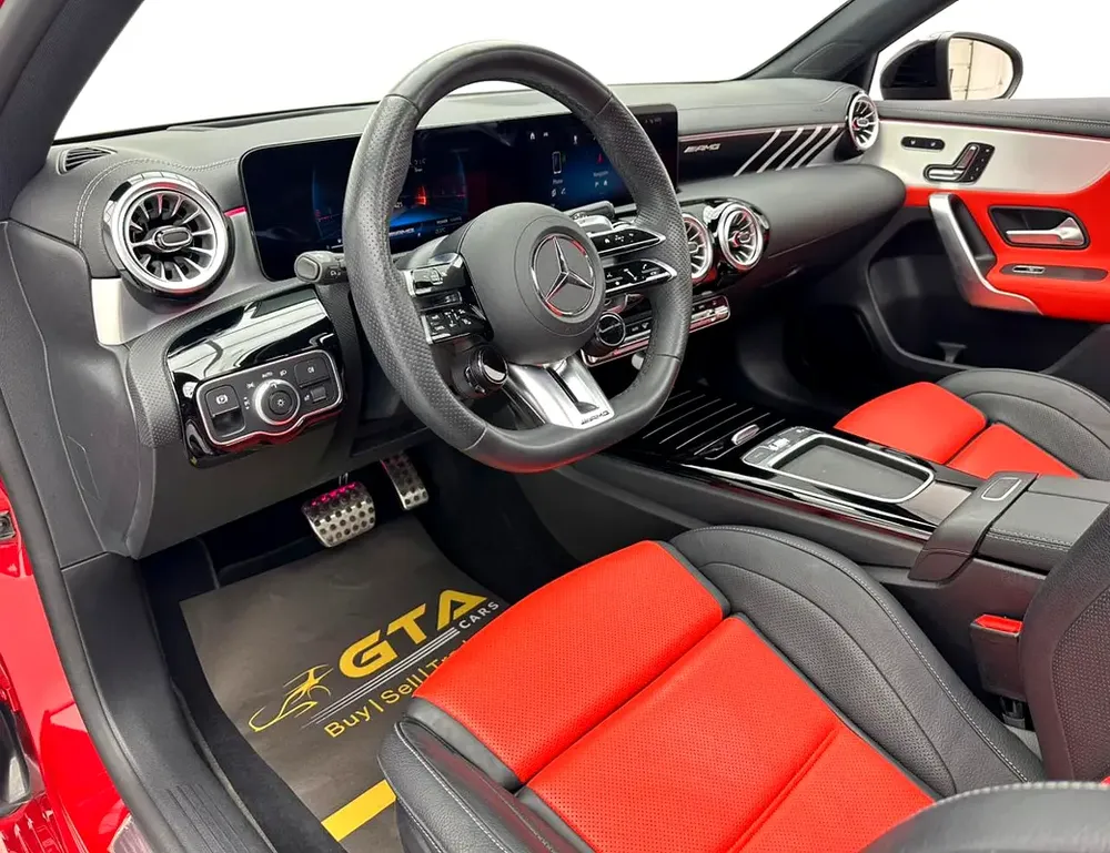 2024 Mercedes-Benz A 35 AMG, June/2029 Mercedes Warranty + Service Contract, FSH, GCC - Image 9