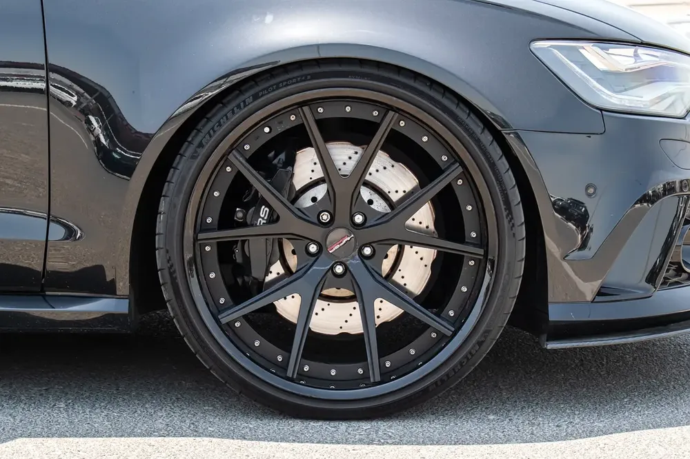 2014 - AUDI RS6 - SUPER CLEAN - LIKE NEW - ONLY 32,000 KM - Image 10