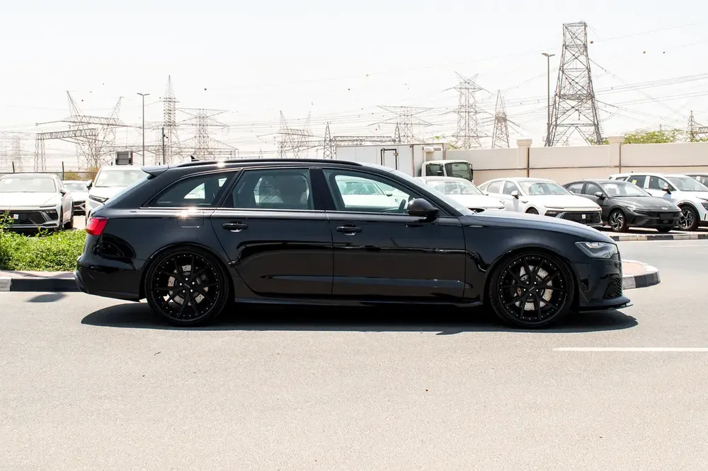2014 - AUDI RS6 - SUPER CLEAN - LIKE NEW - ONLY 32,000 KM - Image 4