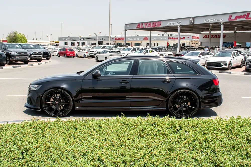 2014 - AUDI RS6 - SUPER CLEAN - LIKE NEW - ONLY 32,000 KM - Image 5