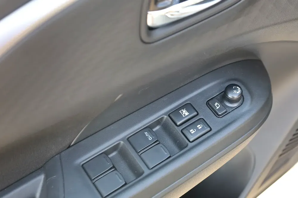 SUZUKI SWIFT 1.2L AT GLX CVT Only for EXPORT - Image 11