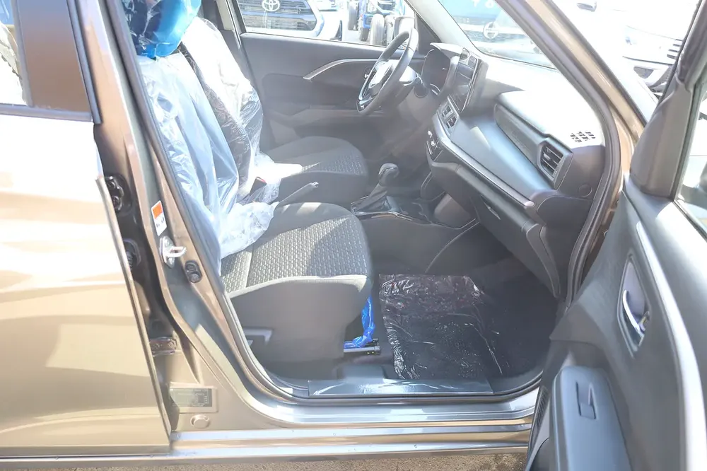 SUZUKI SWIFT 1.2L AT GLX CVT Only for EXPORT - Image 6