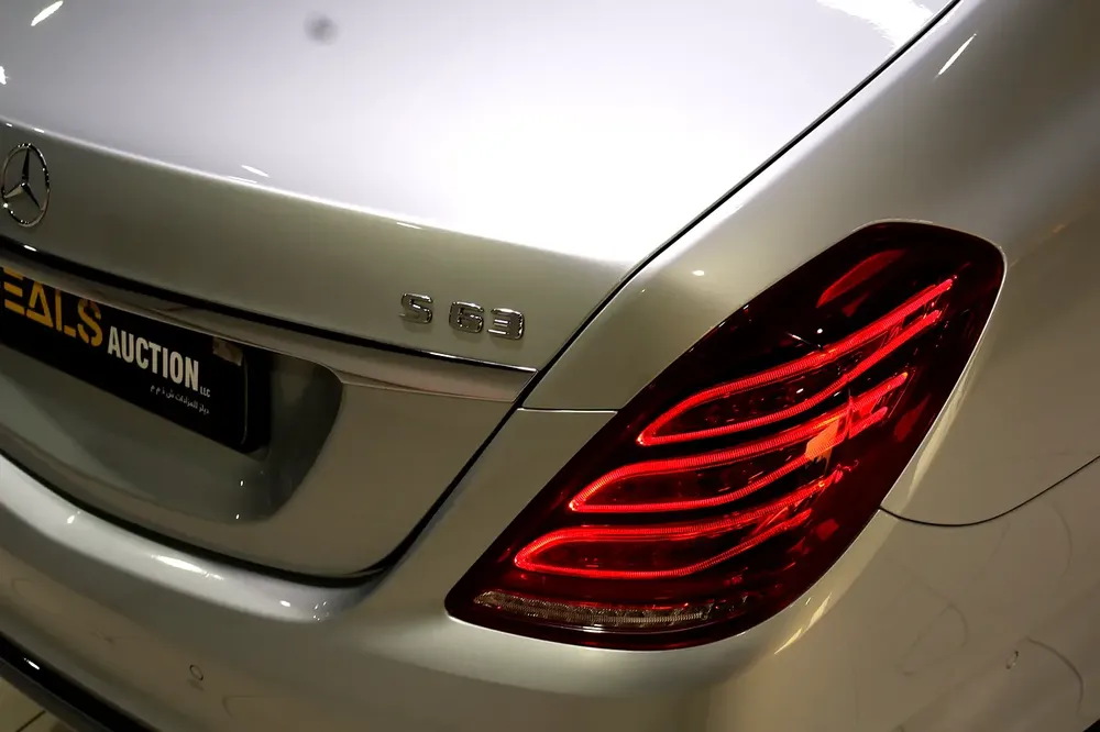 2017 !! Mercedes Benz S63 AMG  || Low Milage || Very Clean - Image 6