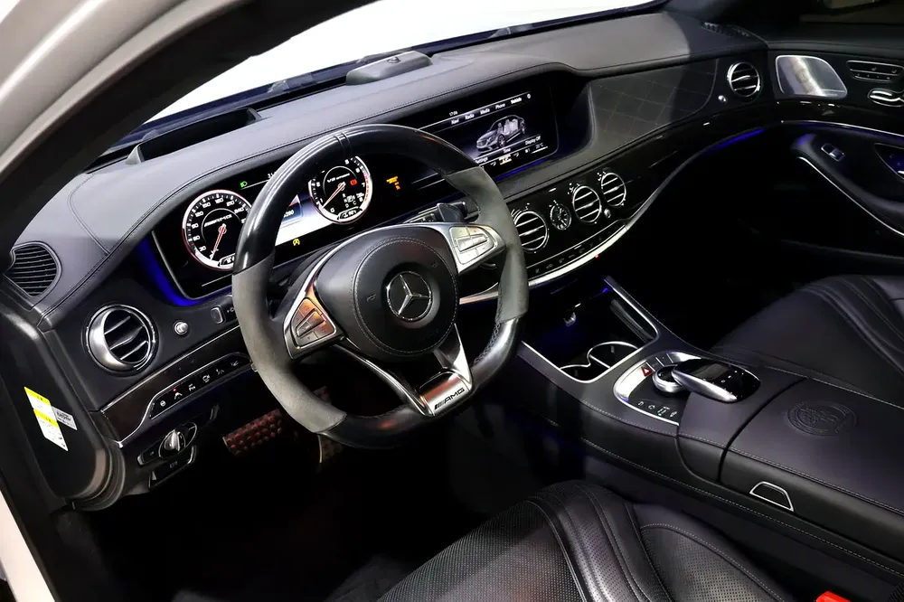 2017 !! Mercedes Benz S63 AMG  || Low Milage || Very Clean - Image 8