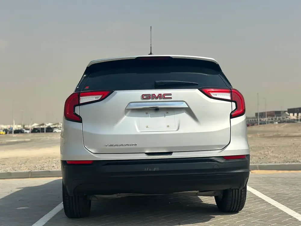 GMC Terrain SLE 2022 - GCC Specs - Excellent Condition - Image 7